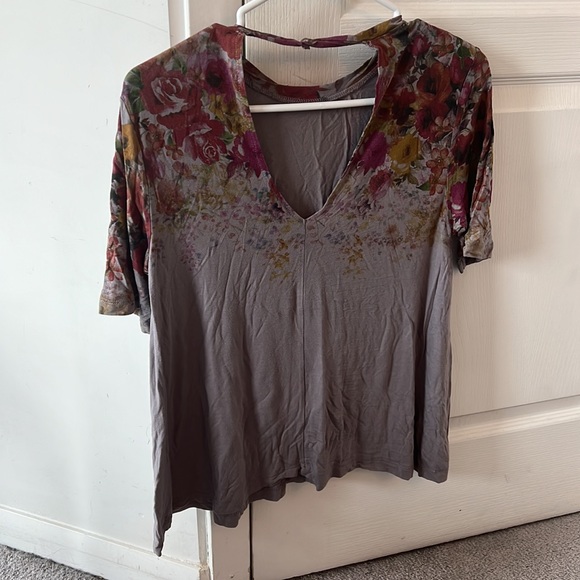 Painted top - Picture 3 of 3